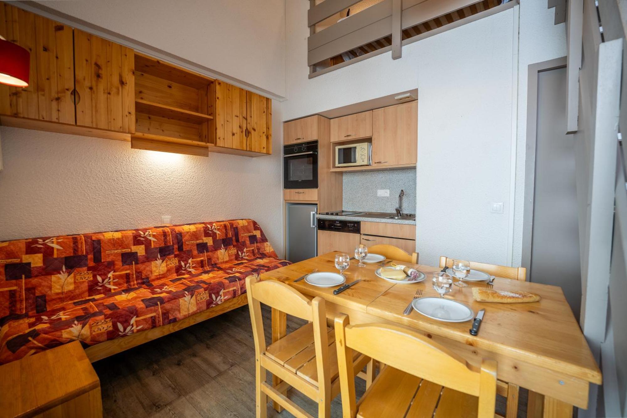 Azureva Les Menuires Aparthotel Saint-Martin-de-Belleville Exterior foto