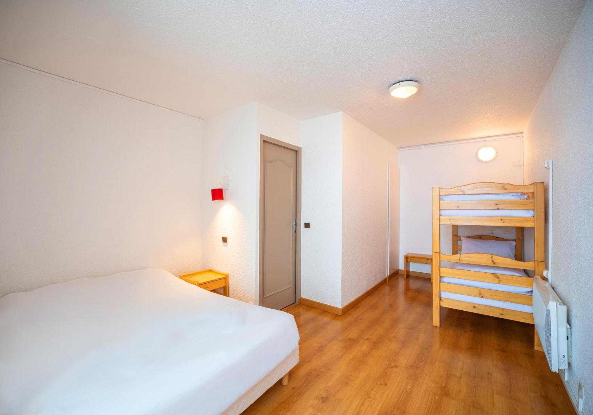Azureva Les Menuires Aparthotel Saint-Martin-de-Belleville Exterior foto