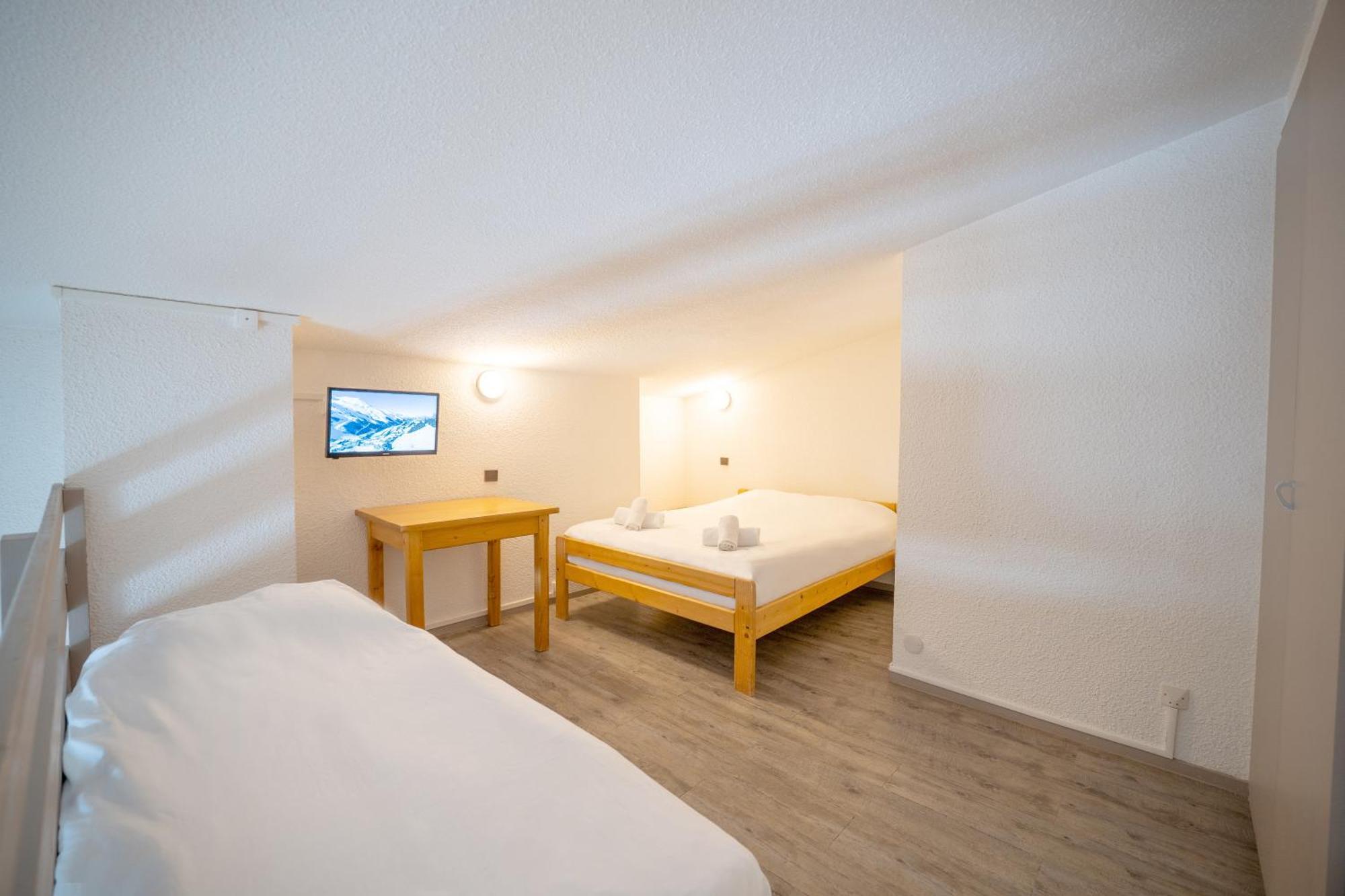 Azureva Les Menuires Aparthotel Saint-Martin-de-Belleville Exterior foto